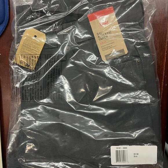 NWT Men's Levi's 541 Athletic Stretch Jeans in Native Cali Black Size 33 X 30 - Picture 4 of 7